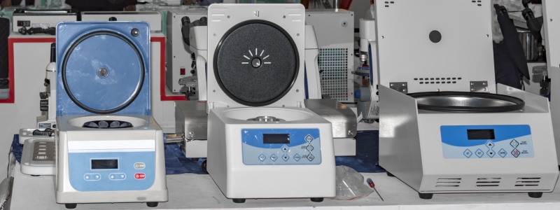 Seals for blood analyzers for the medical industry