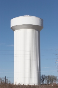 sealing solutions for gravity pumps, like in this water tower